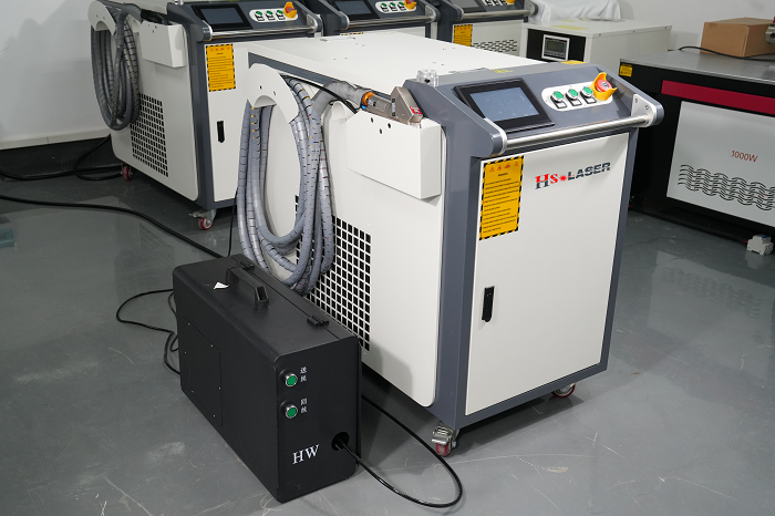 Meilleure usine et fabricants de machines de soudage laser à fibre  robotique